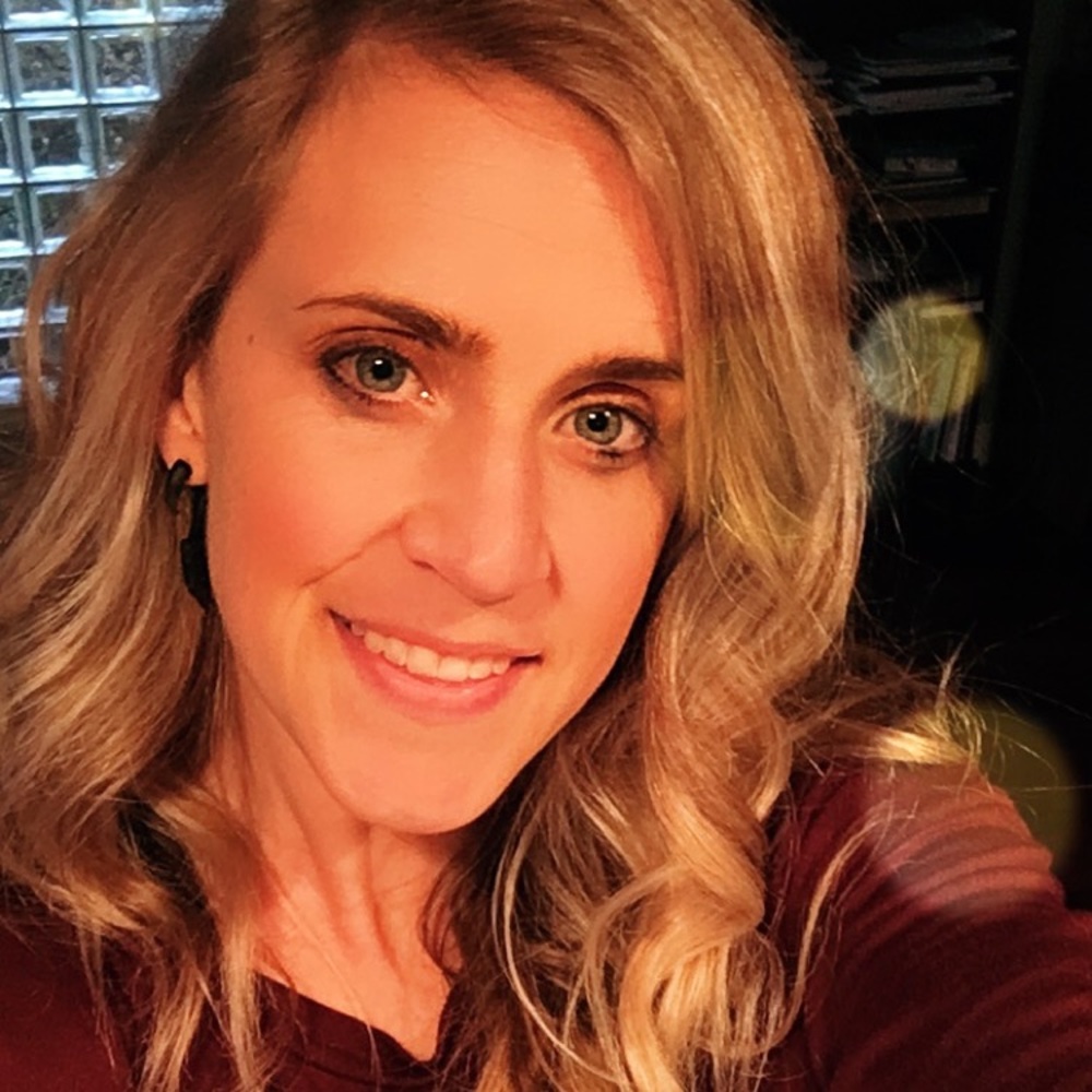 Meet your Posher, Stephanie